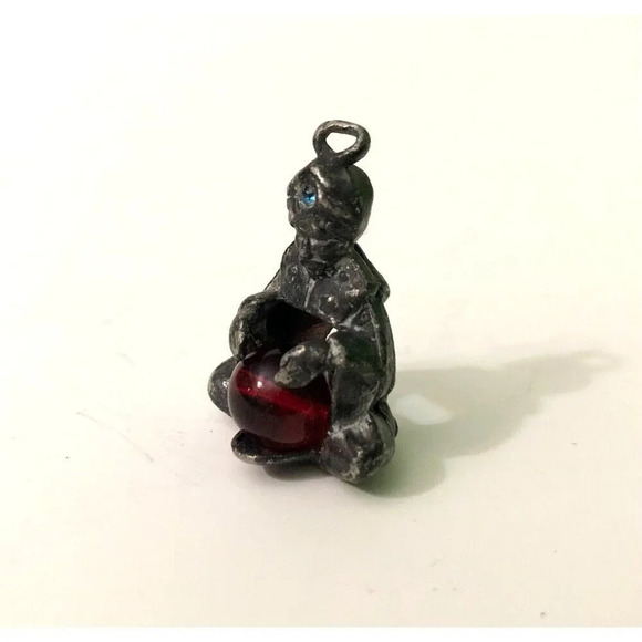 Vintage Fortune Teller Pendant Charm Crystal Ball 1 Inch Size - Picture 3 of 12